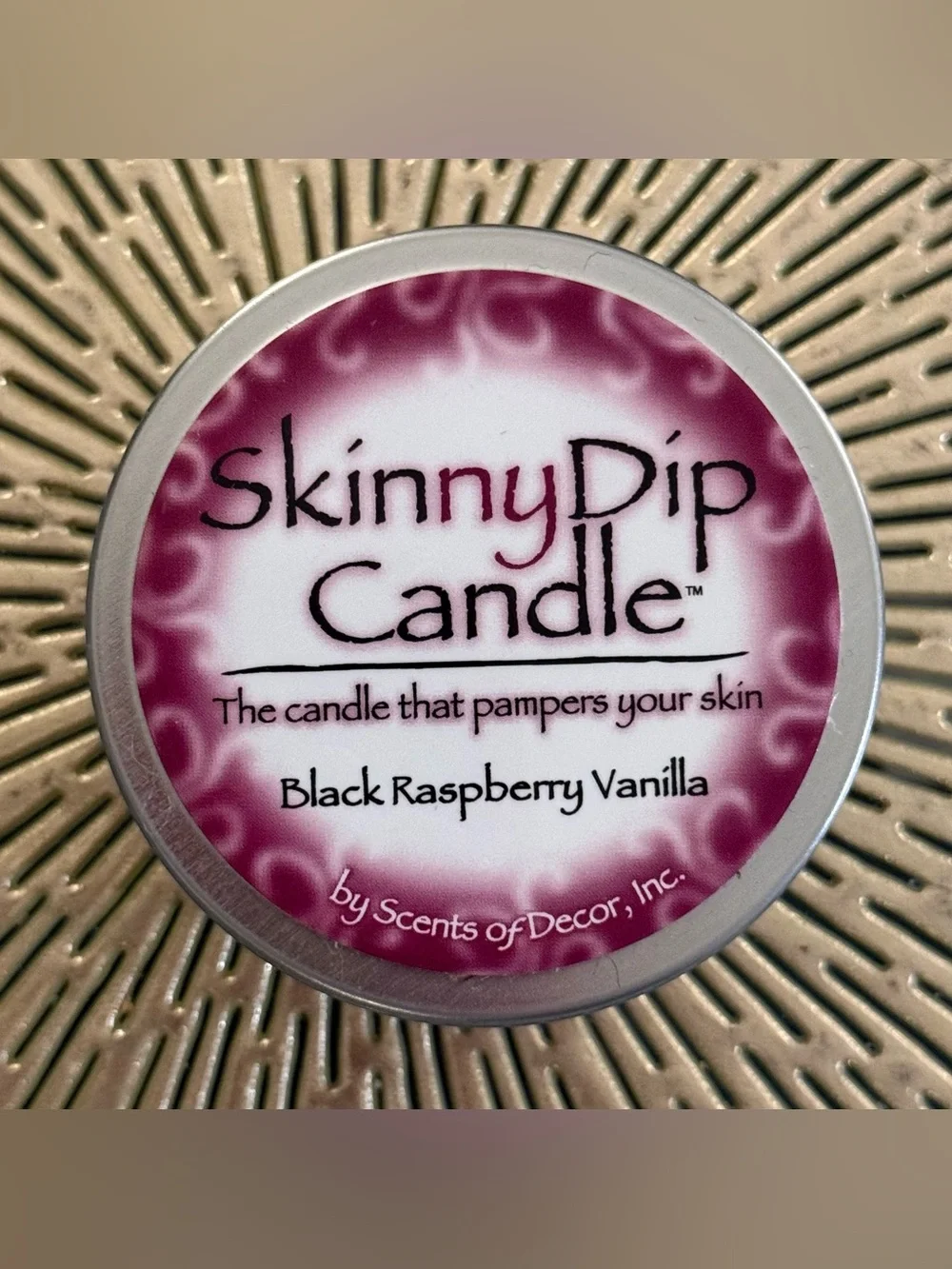 SKINNY DIP || Black Raspberry Vanilla Massage Lotion Candle - 4oz Tin ✨NWT✨
